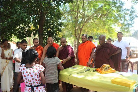 ven-battaramulle-seelarathana-2