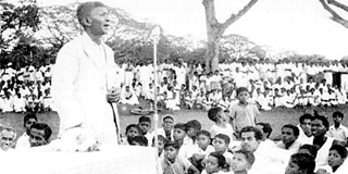 Chelvanayakam – Thanthai who pushed Tamil children over Vadukoddai cliff to Nandikadal