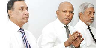 Ex-forces chiefs condemn govt.’s Geneva strategy