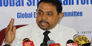 වහල් මානසිකත්වයකින් පෙළෙන මේ ආණ්ඩුව පළවාහැරිය යුතුයි – නීතිඥ නුවන් බැල්ලන්තුඩාව