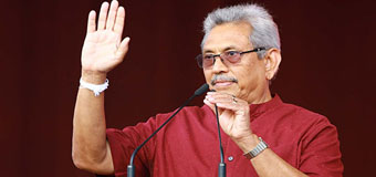 “අභූත නඩු චෝදනා මත සිර දඬුවම් විඳින රණවිරුවන් සියලුදෙනා නිදොස් කොට නිදහස් කරනවා” – ජය ඝෝෂා මැද ගෝඨා අනුරපුර රැළියේදී ප්‍රතිඥා දෙයි