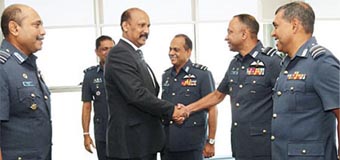 ලෝකයට අලූත් හමුදාවක්… බුද්ධි අංශ රකින්න නව පනතක්… රණවිරු දඩයම ආපසු හරවමින් දසනායක රියර් අද්මිරාල් ධුරයට…