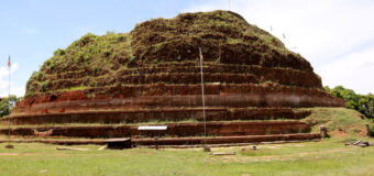 වනාන්තර සහ පුරාවිද්‍යාබිම් අක්කර ලක්ෂ 12 ක් රැකි චක‍්‍රලේඛය වහාම ක‍්‍රියාත්මක වන පරිදි අහෝසි කෙරේ!