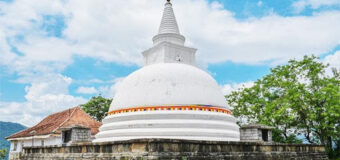 කට්ටිකර කුට්ටි බෙදාගැනීමට වලිකන දෙවනගල පුදබිම නැවතත් අනතුරේ…