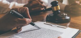 සිංහලෙන් නීති අධ්‍යාපනය සහ නීති විභාග පැවැත්වීම වැළැක්වීම නිවැරදිද?