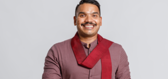 මම බෞද්ධ මම ඒ වෙනුවෙන් පෙනී සිටිනවා.ඒ වගේම අනෙකුත් සංස්කෘතින් ආරක්ෂා කරනවා – නාමල් රාජපක්ෂ