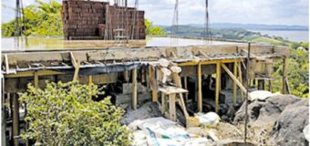 කන්තලේ සතිපට්ඨාන භාවනා මධ්‍යස්ථානයේ බුදු පිළිමය ඉදිකිරීම තහනම් කරයි..
